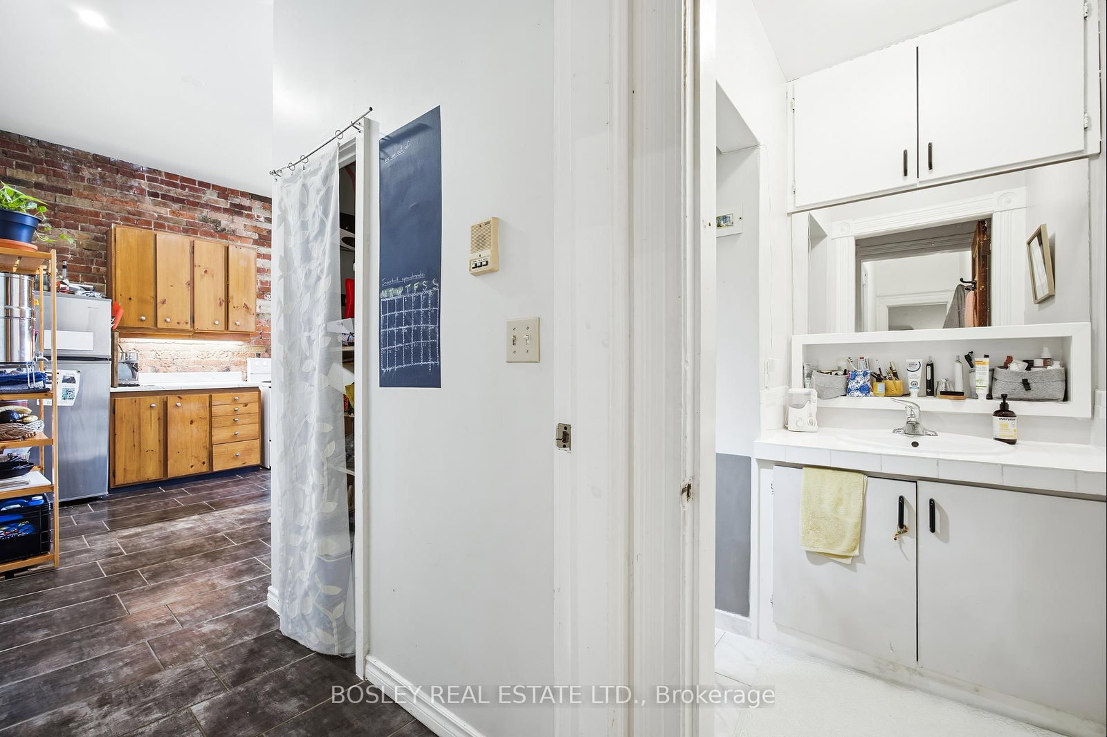 85 Walmer Road • Toronto, ON photo 12