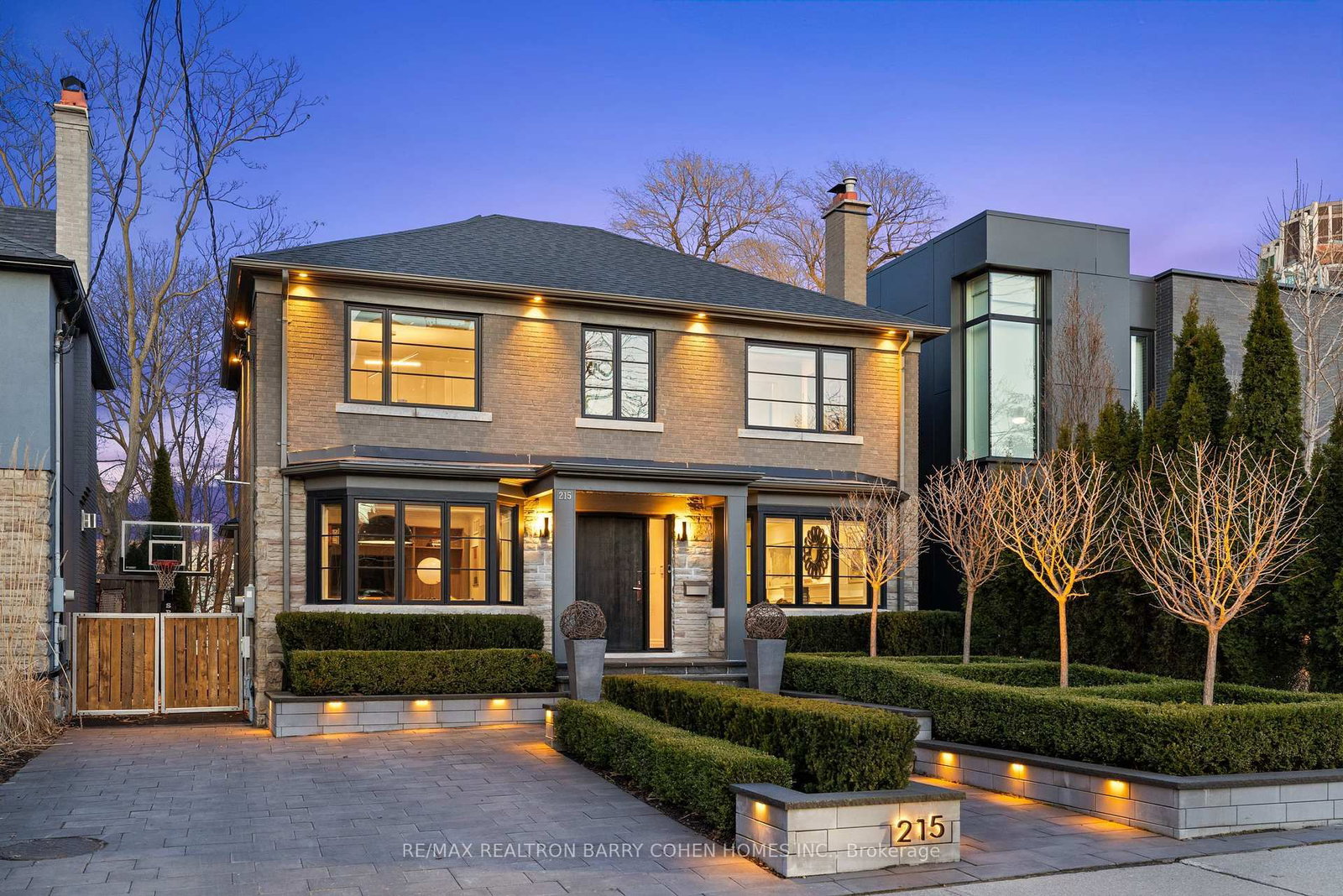 Property at 215 Lonsmount