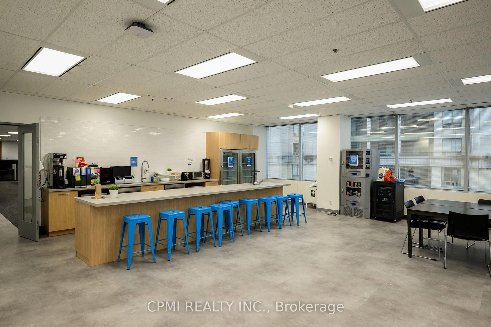 5255 Yonge Street, Unit 300 - Photo 2