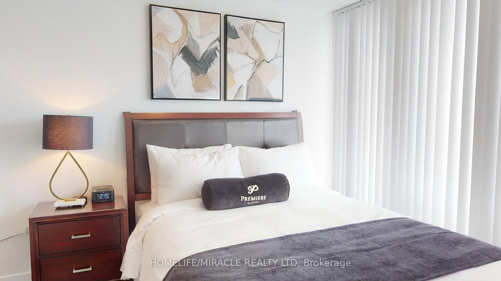 60 Shuter Street, Unit 2707 - Photo 31