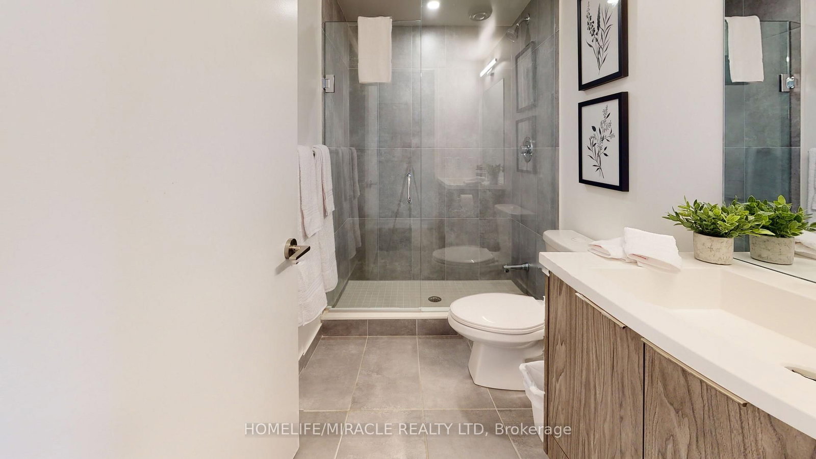 60 Shuter Street, Unit 2707 - Photo 39