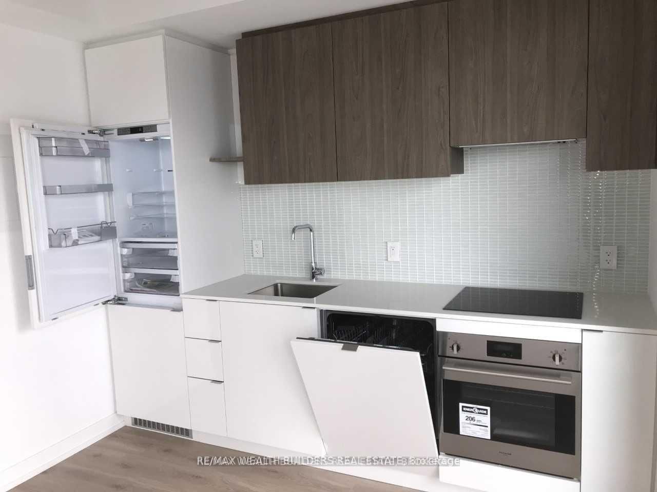 161 Roehampton Avenue, Unit 1204 - Photo 2