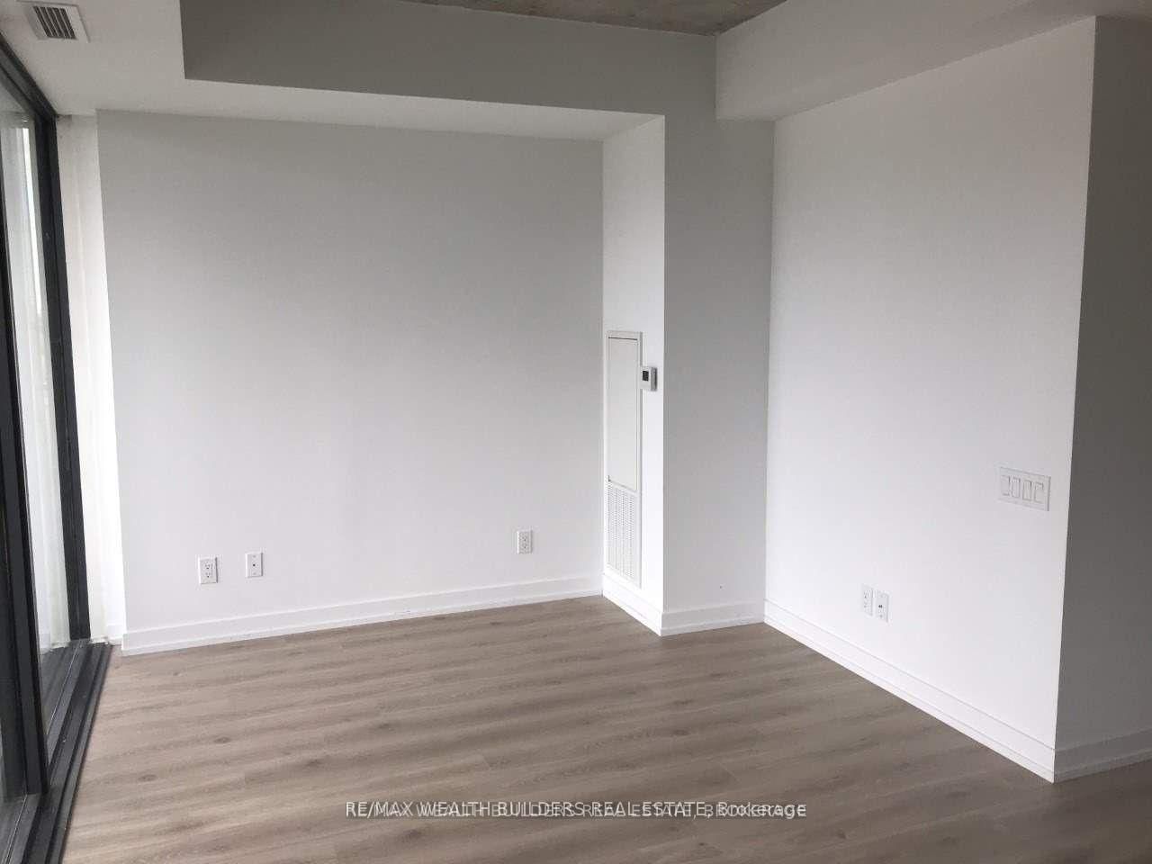 161 Roehampton Avenue, Unit 1204 - Photo 3