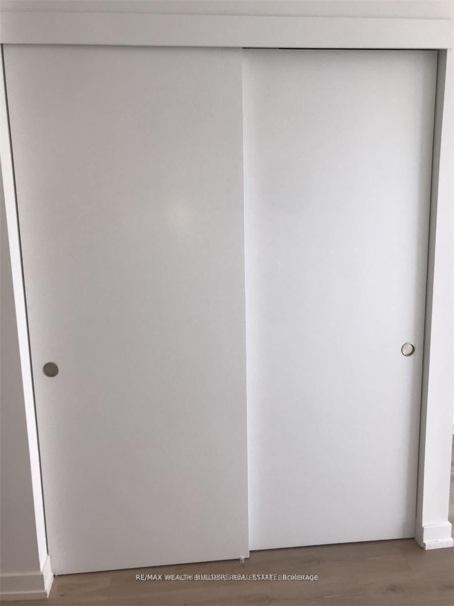 161 Roehampton Avenue, Unit 1204 - Photo 5