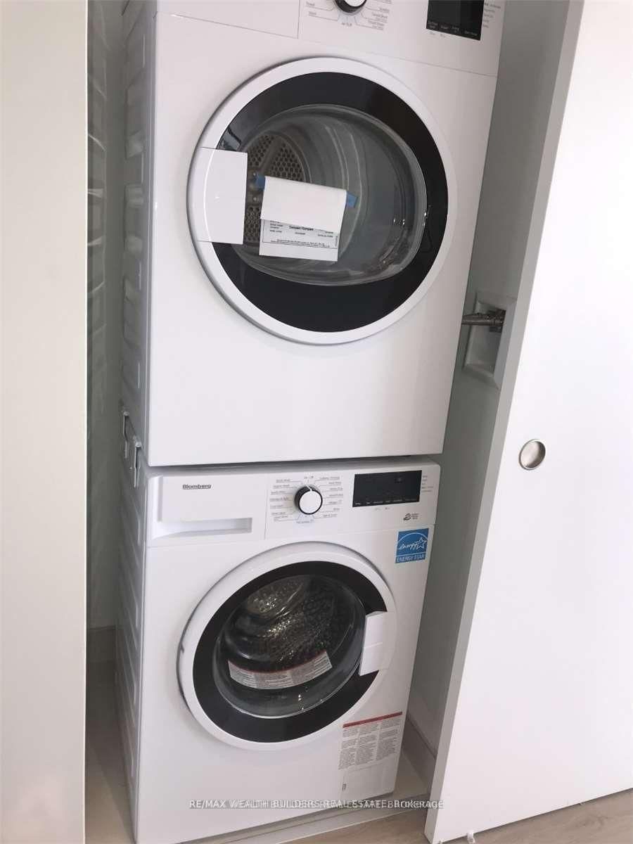 161 Roehampton Avenue, Unit 1204 - Photo 9