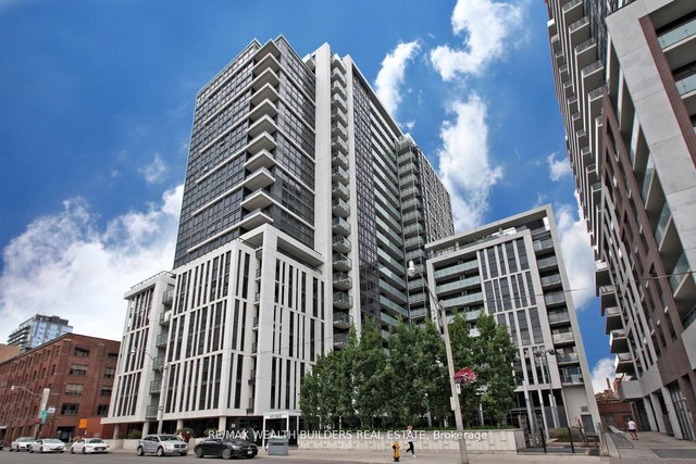 901 - 400 Adelaide Street E