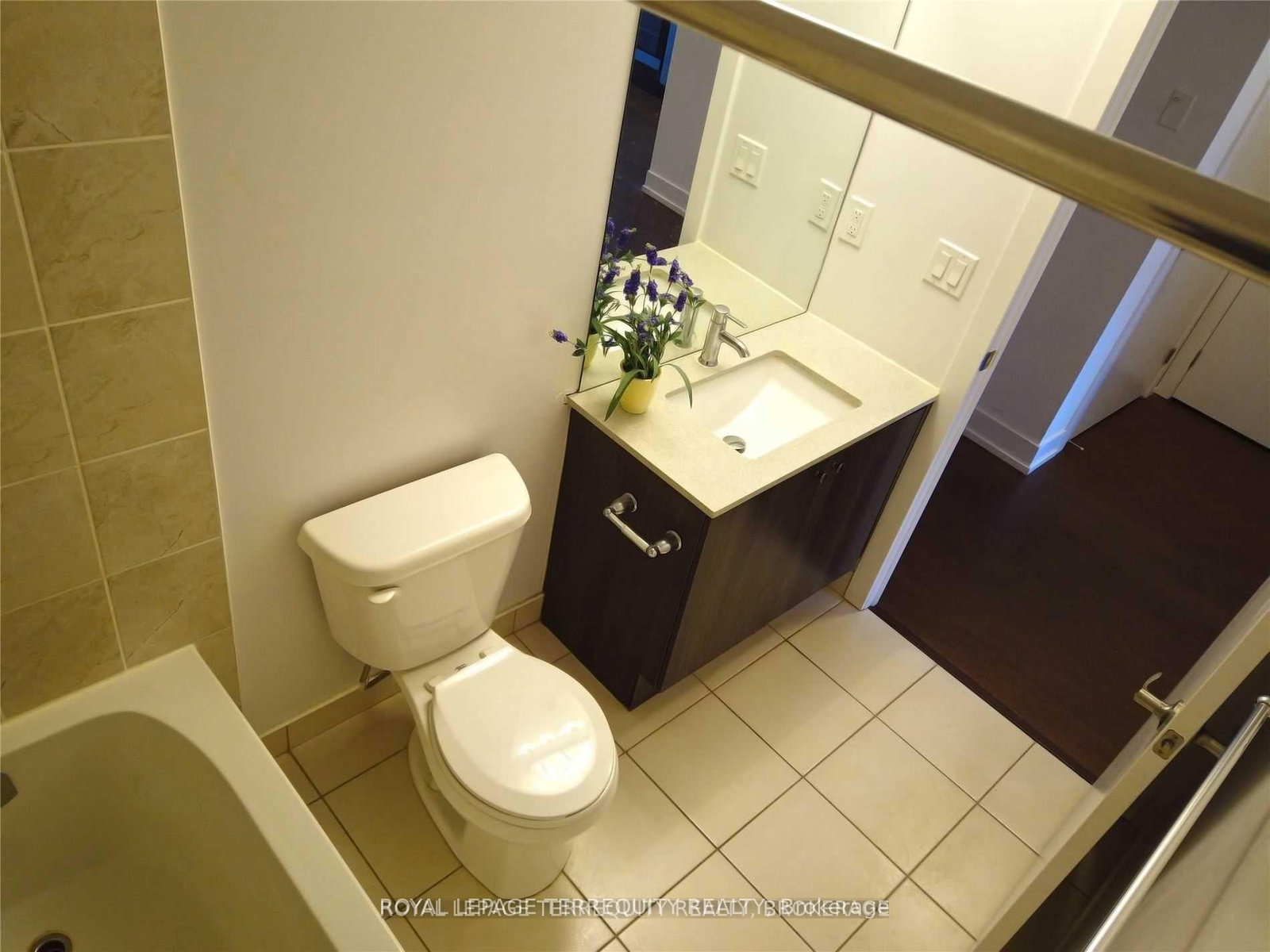 7 Kenaston Gardens, Unit 125 - Photo 17