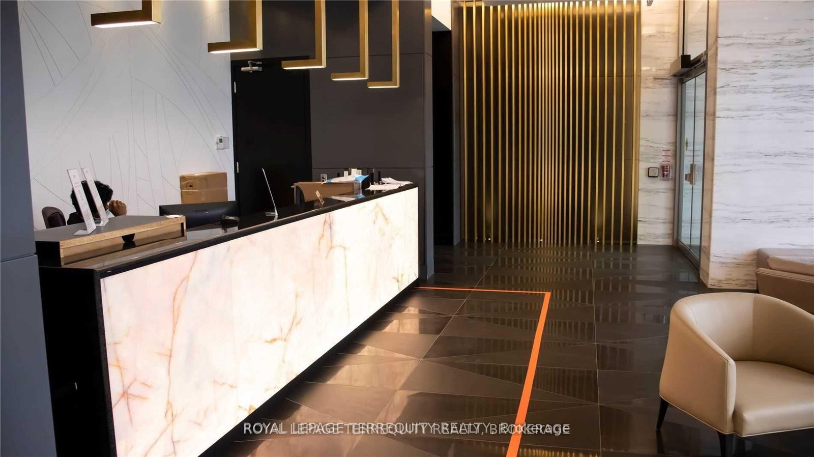 7 Kenaston Gardens, Unit 125 - Photo 23