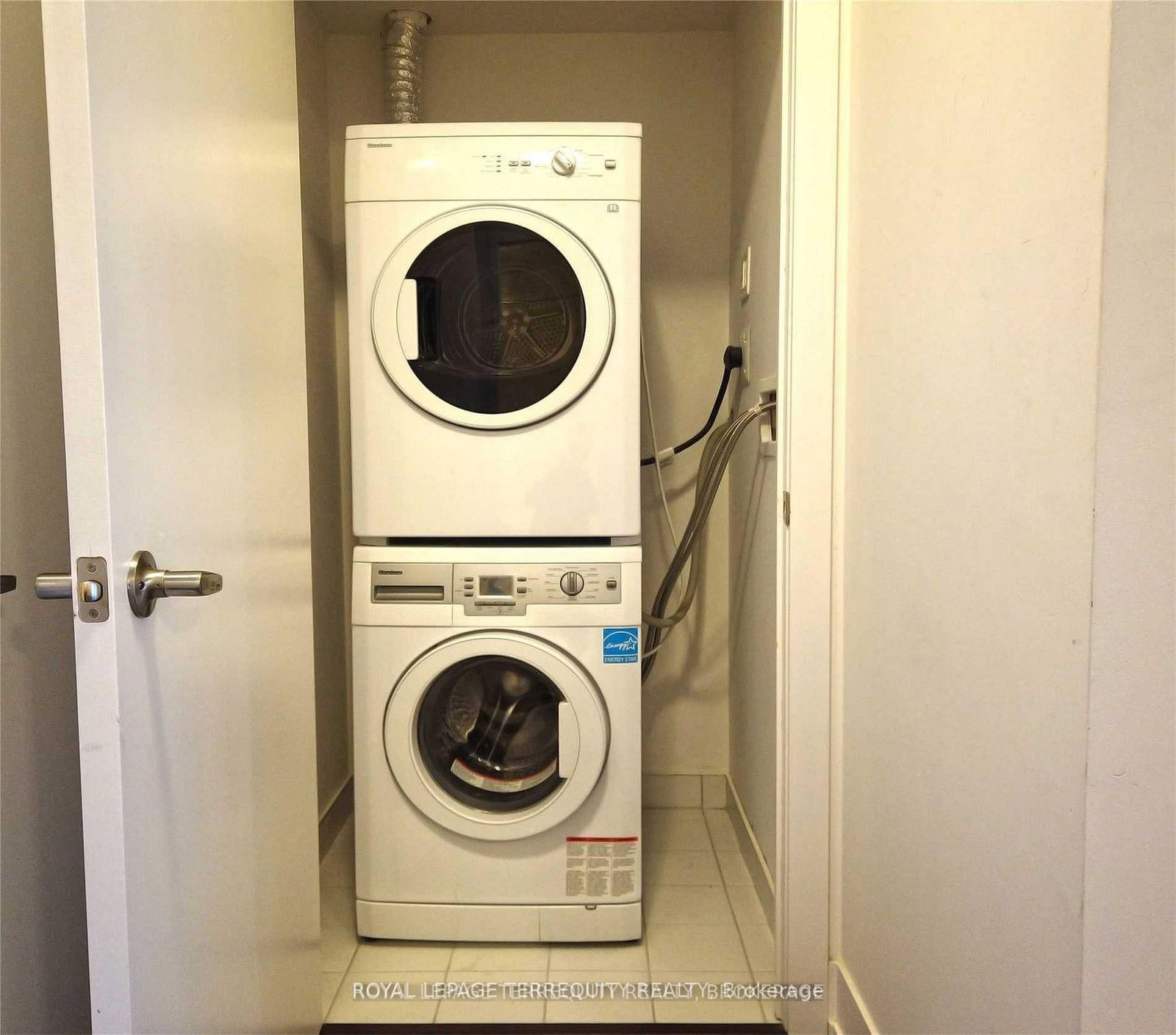 7 Kenaston Gardens, Unit 125 - Photo 9