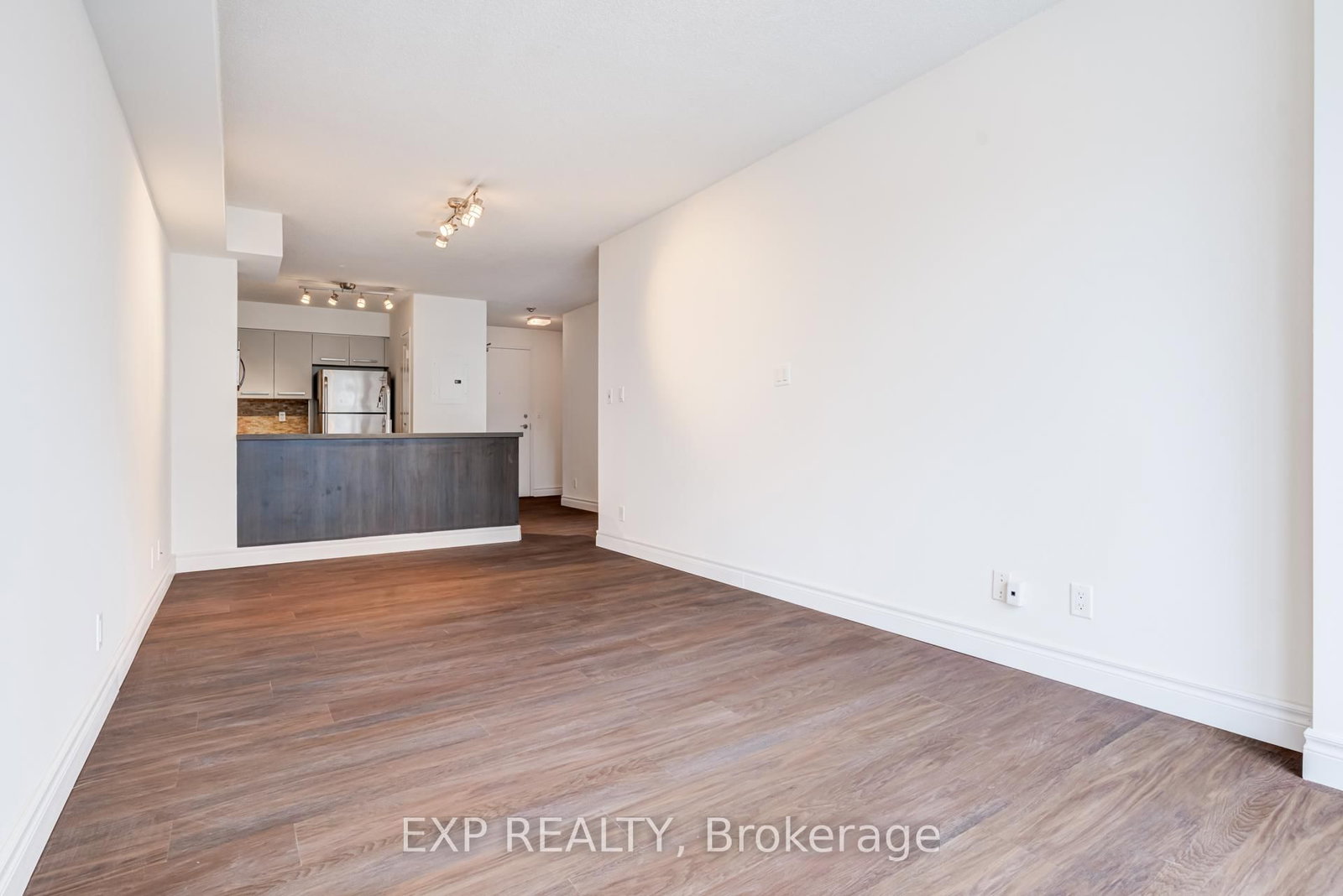 11 St. Joseph Street, Unit 809 - Photo 16