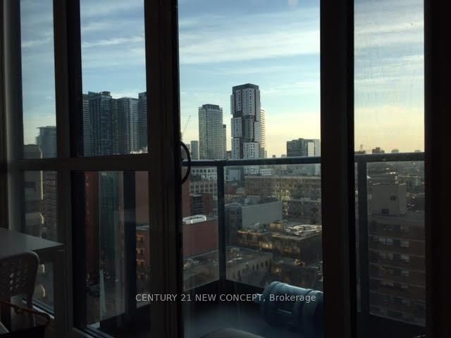 210 Simcoe Street, Unit 1312 - Photo 6