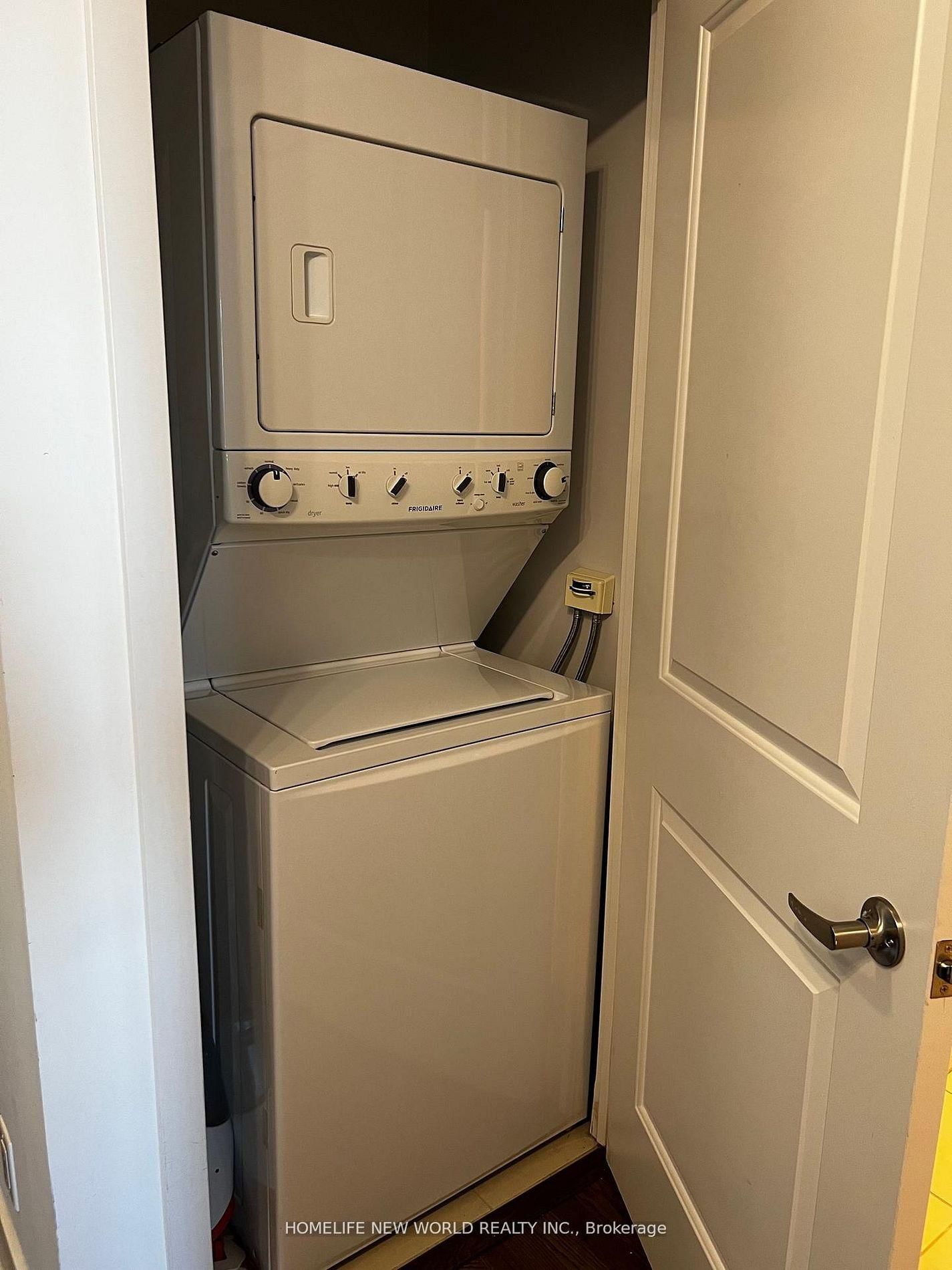 26 Norton Avenue, Unit 1604 - Photo 11