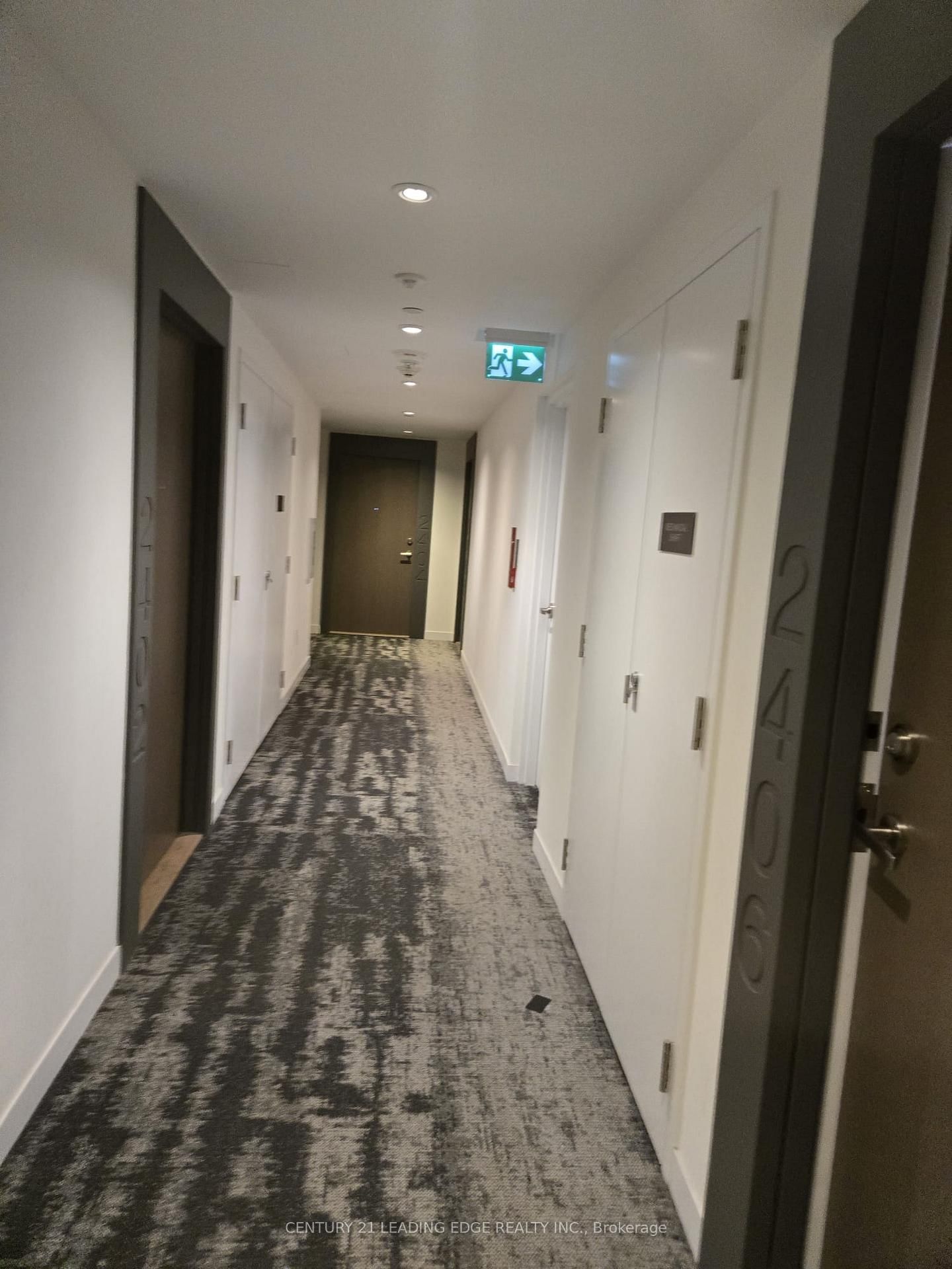 20 Richardson Street, Unit 2406 - Photo 4