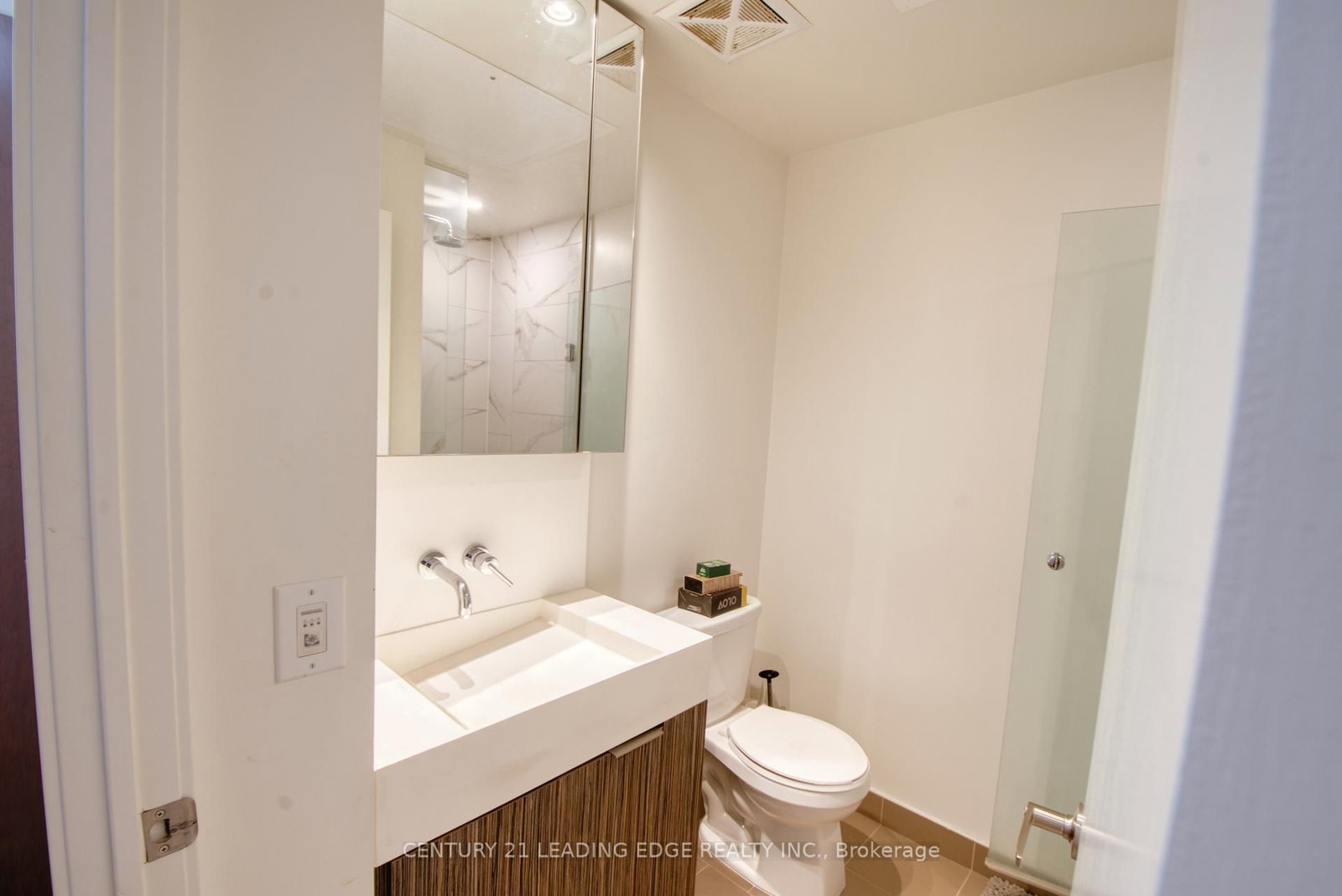 20 Richardson Street, Unit 2406 - Photo 8