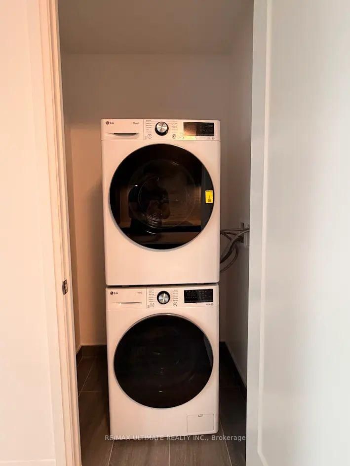 65 Broadway Avenue, Unit 2702 - Photo 15