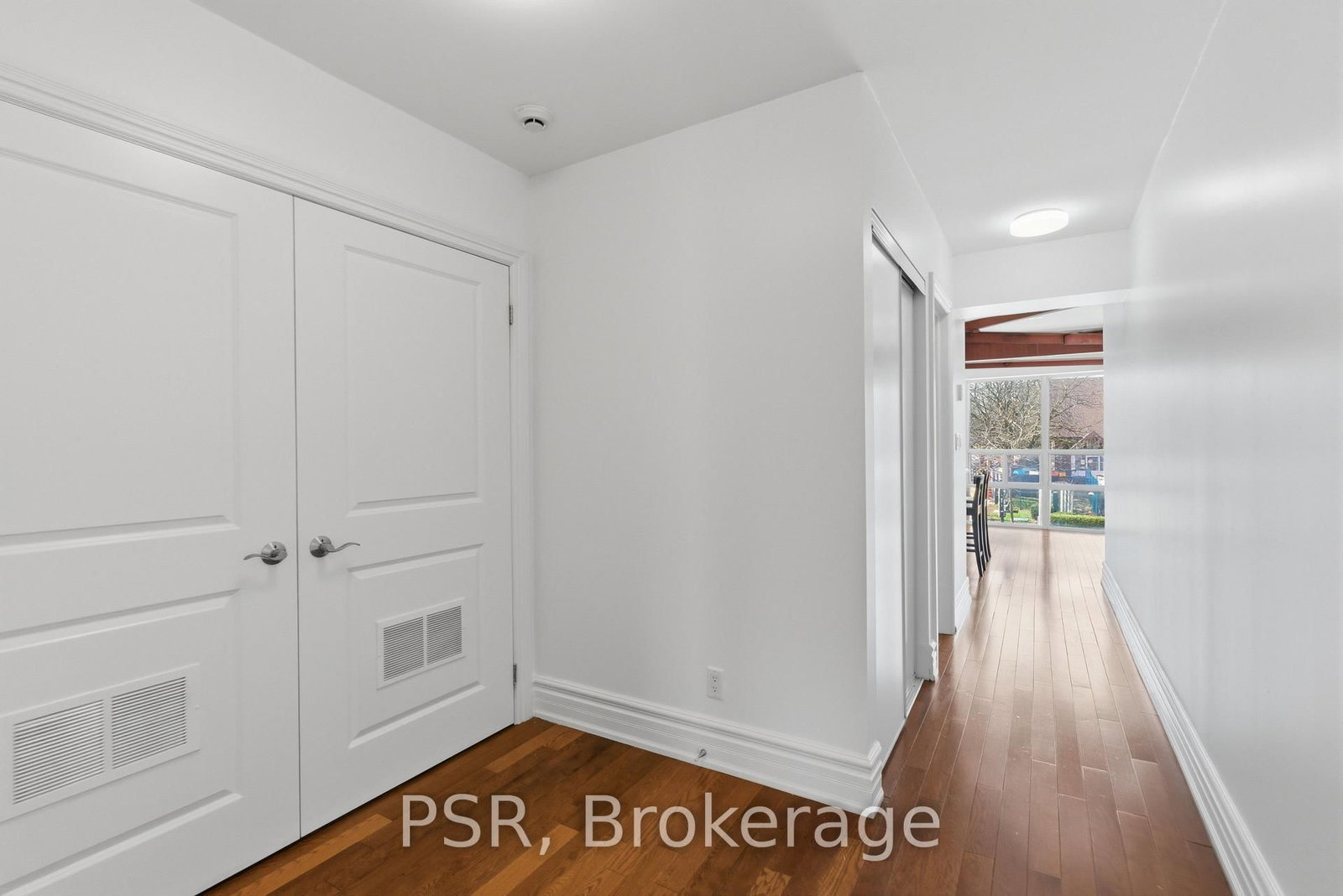2541 Yonge Street, Unit Apt 1 - Photo 5