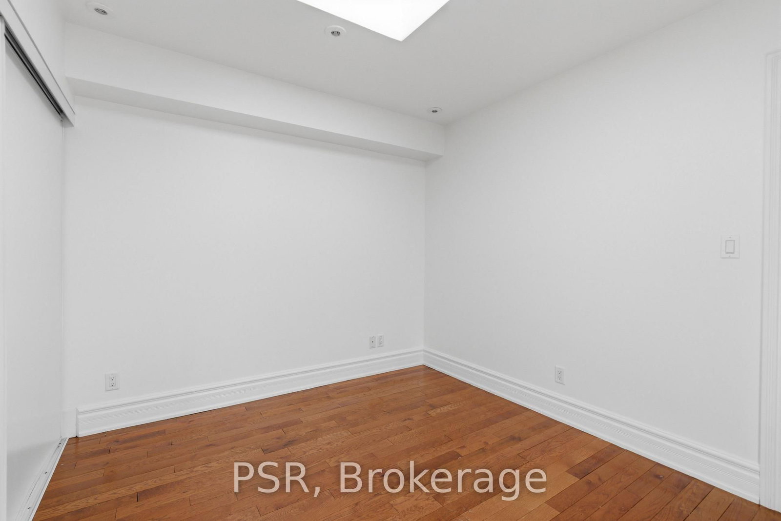 2541 Yonge Street, Unit Apt 1 - Photo 8