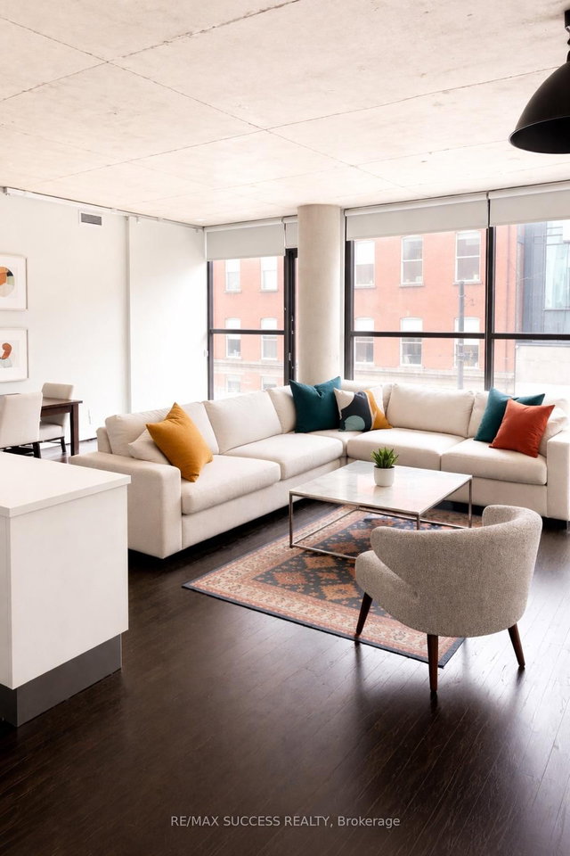 310 - 25 Oxley Street