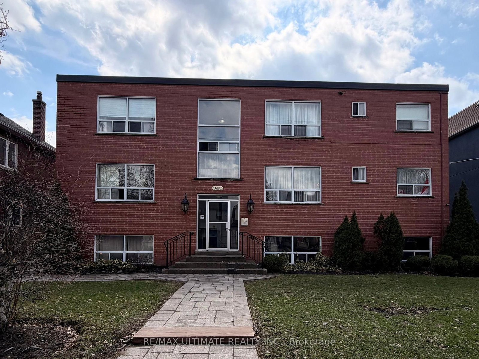 699 Balliol Street, Unit 303