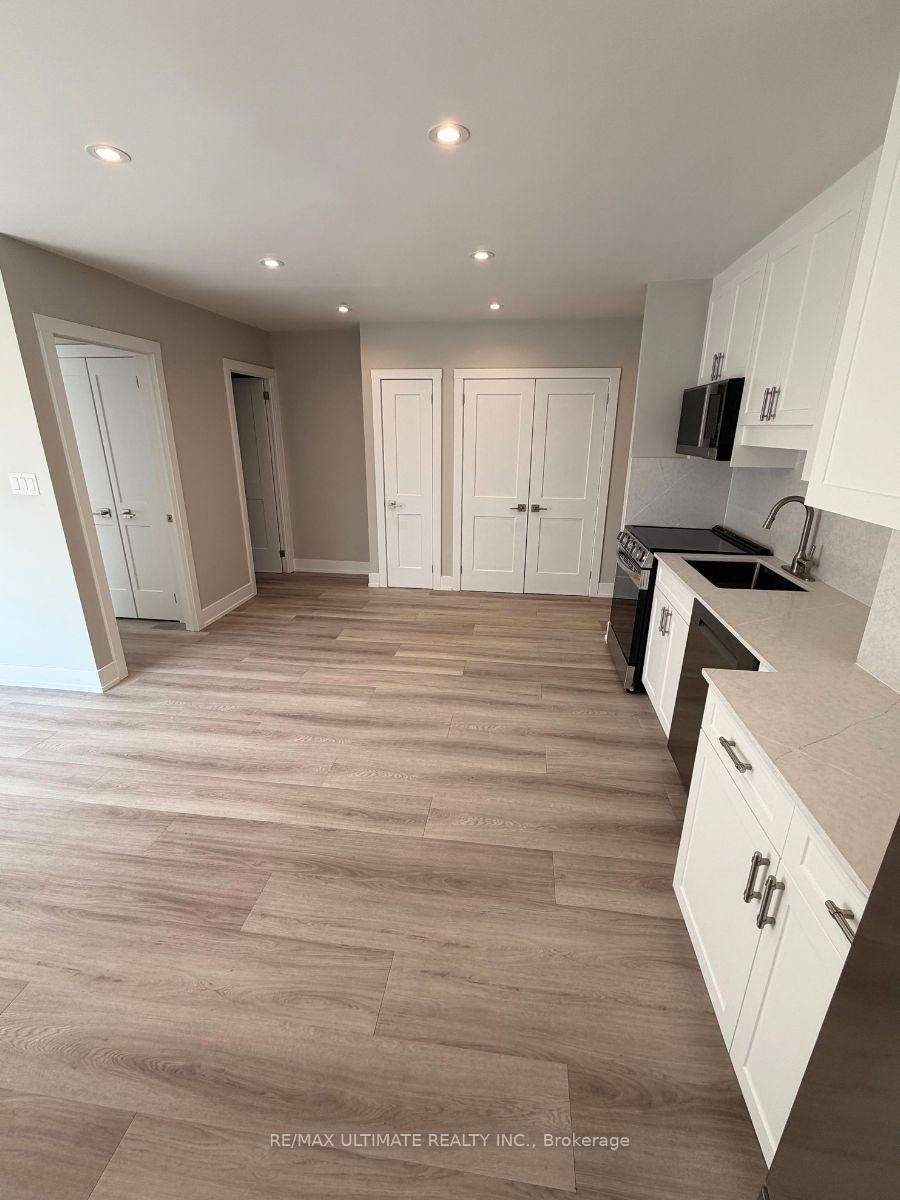 699 Balliol Street, Unit 303 - Photo 5