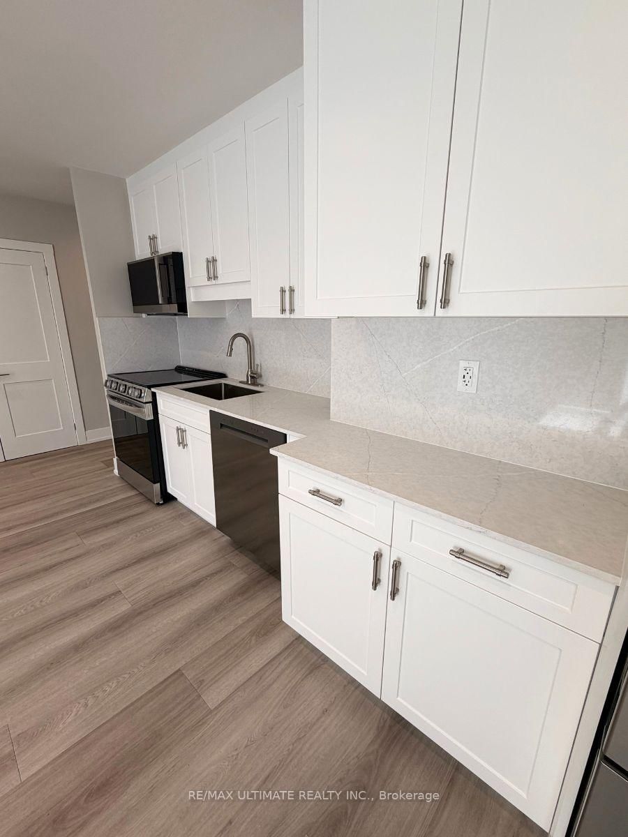 699 Balliol Street, Unit 303 - Photo 6