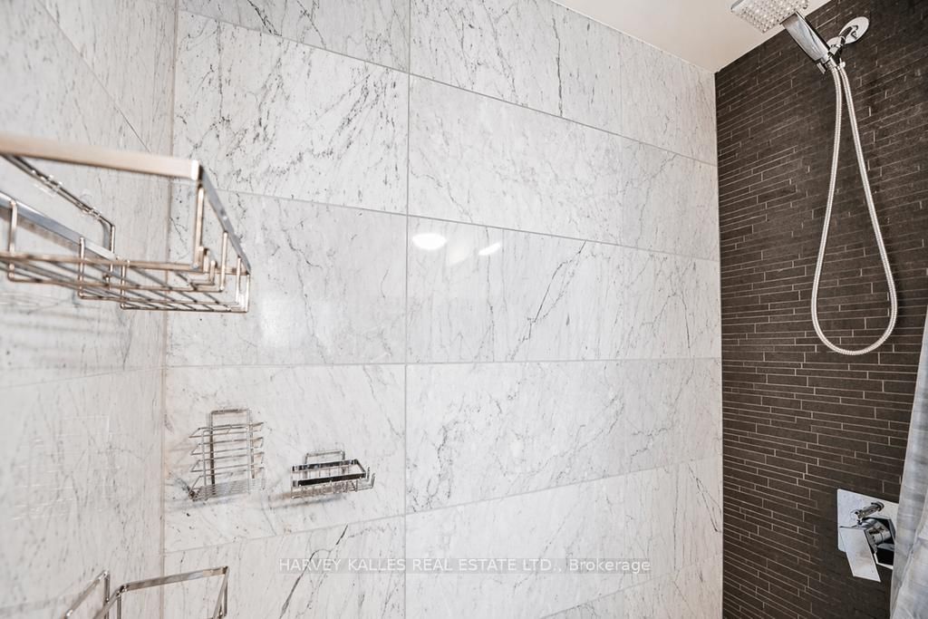 32 Davenport Road • #2603 • Toronto, ON photo 36