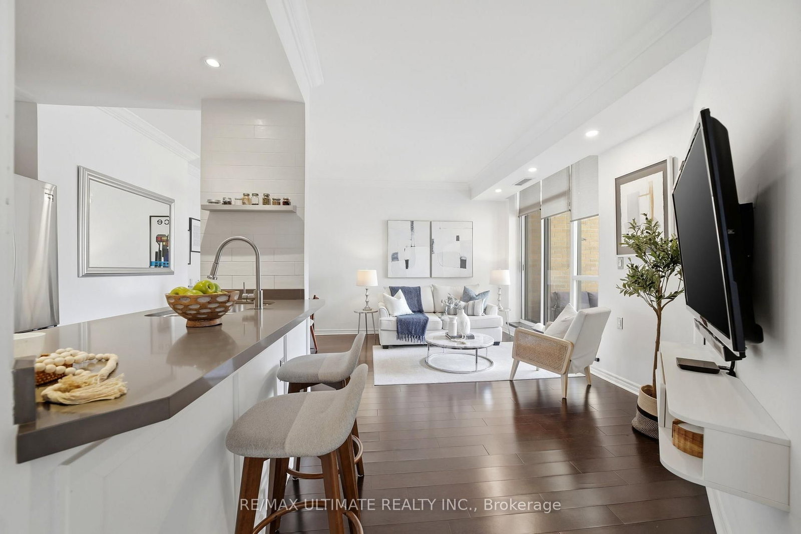 1750 Bayview Avenue, Unit 405 - Photo 4