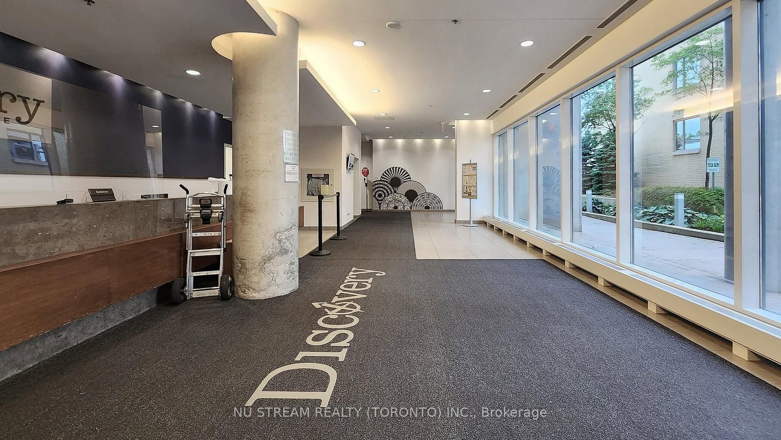 19 Singer Court, Unit 1511 - Photo 11