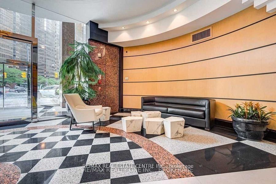 33 University Avenue, Unit 1102 - Photo 5