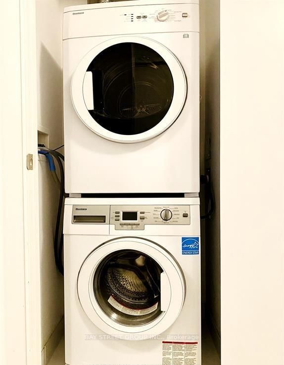 50 Charles Street E, Unit 1011 - Photo 12