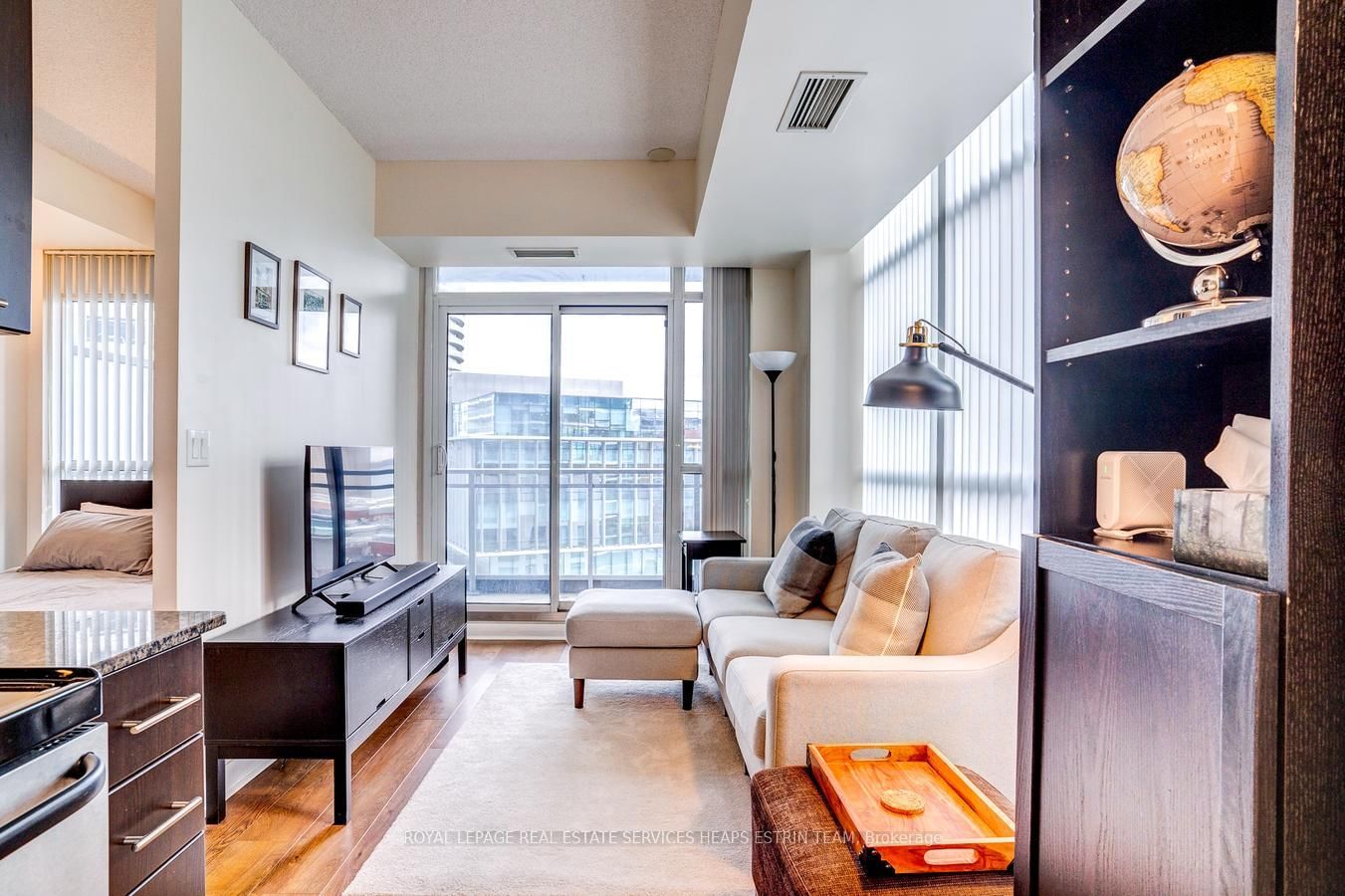 15 Bruyeres Mews, Unit 1004 - Photo 7