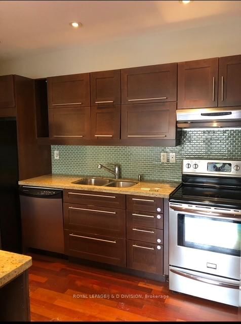 31 Ranleigh Avenue, Unit Main - Photo 10