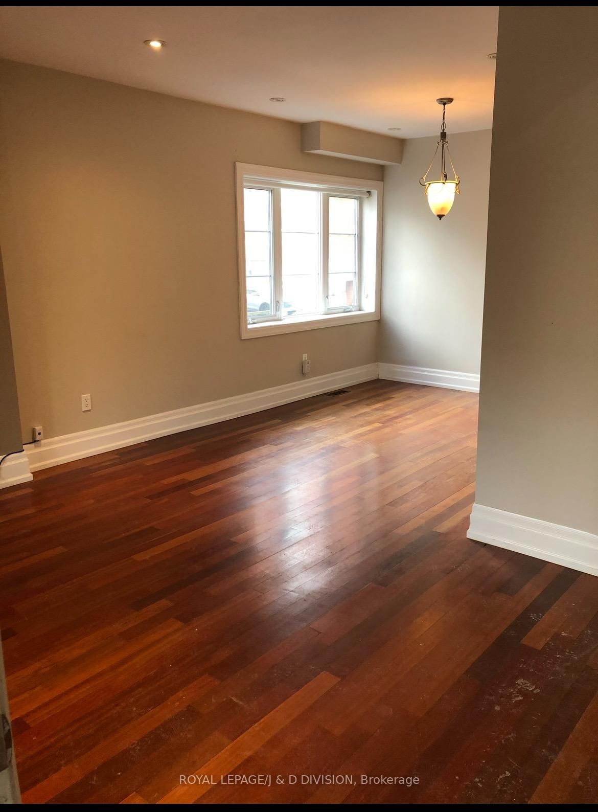 31 Ranleigh Avenue, Unit Main - Photo 14