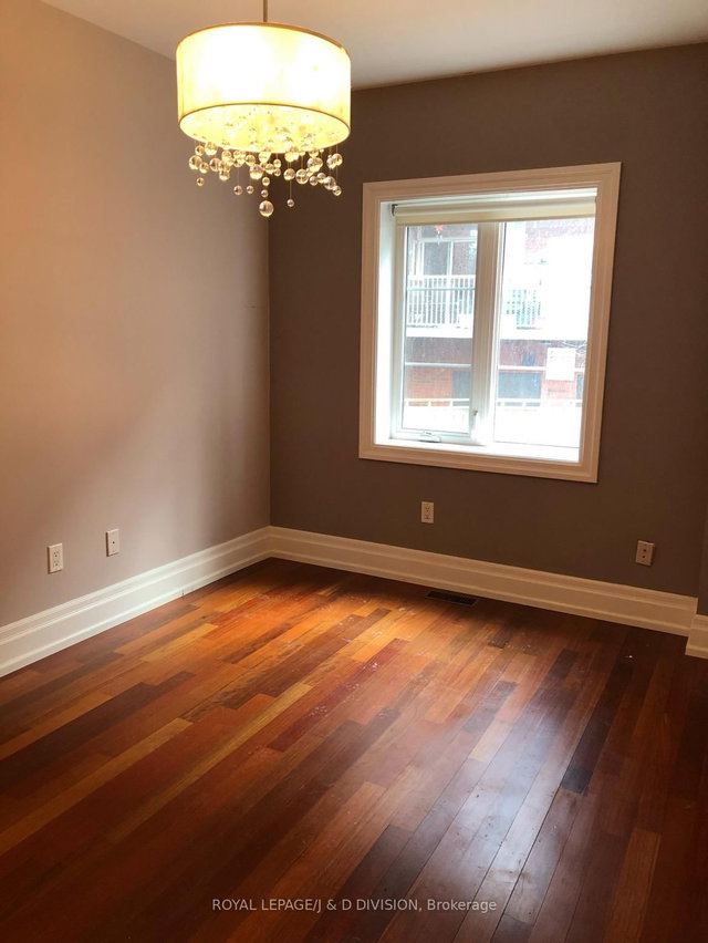 Main - 31 Ranleigh Avenue