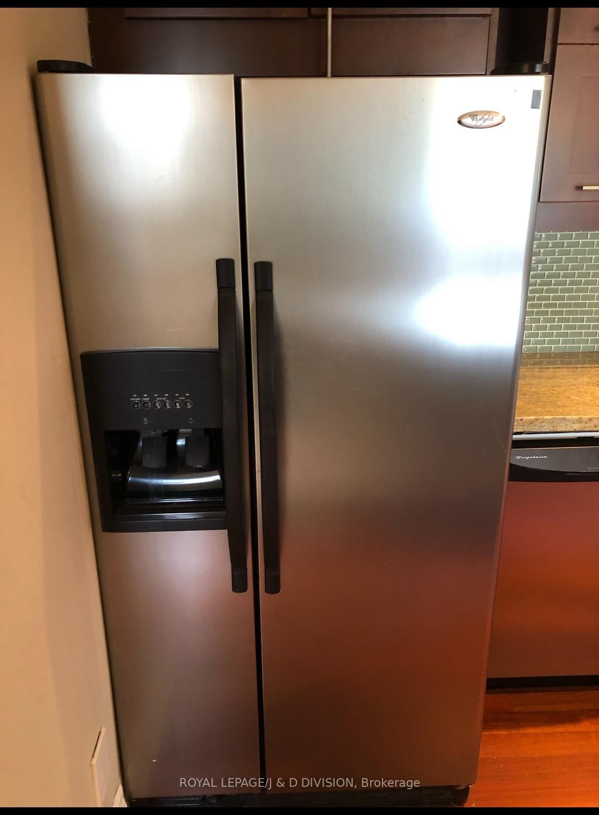 31 Ranleigh Avenue, Unit Main - Photo 8