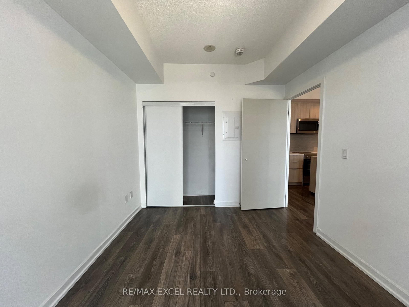 50 Forest Manor Road, Unit 607 - Photo 11