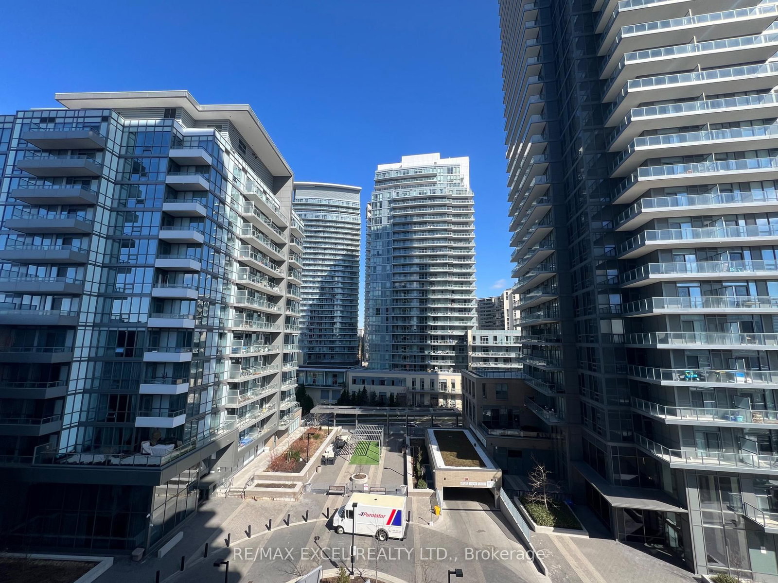 50 Forest Manor Road, Unit 607 - Photo 17