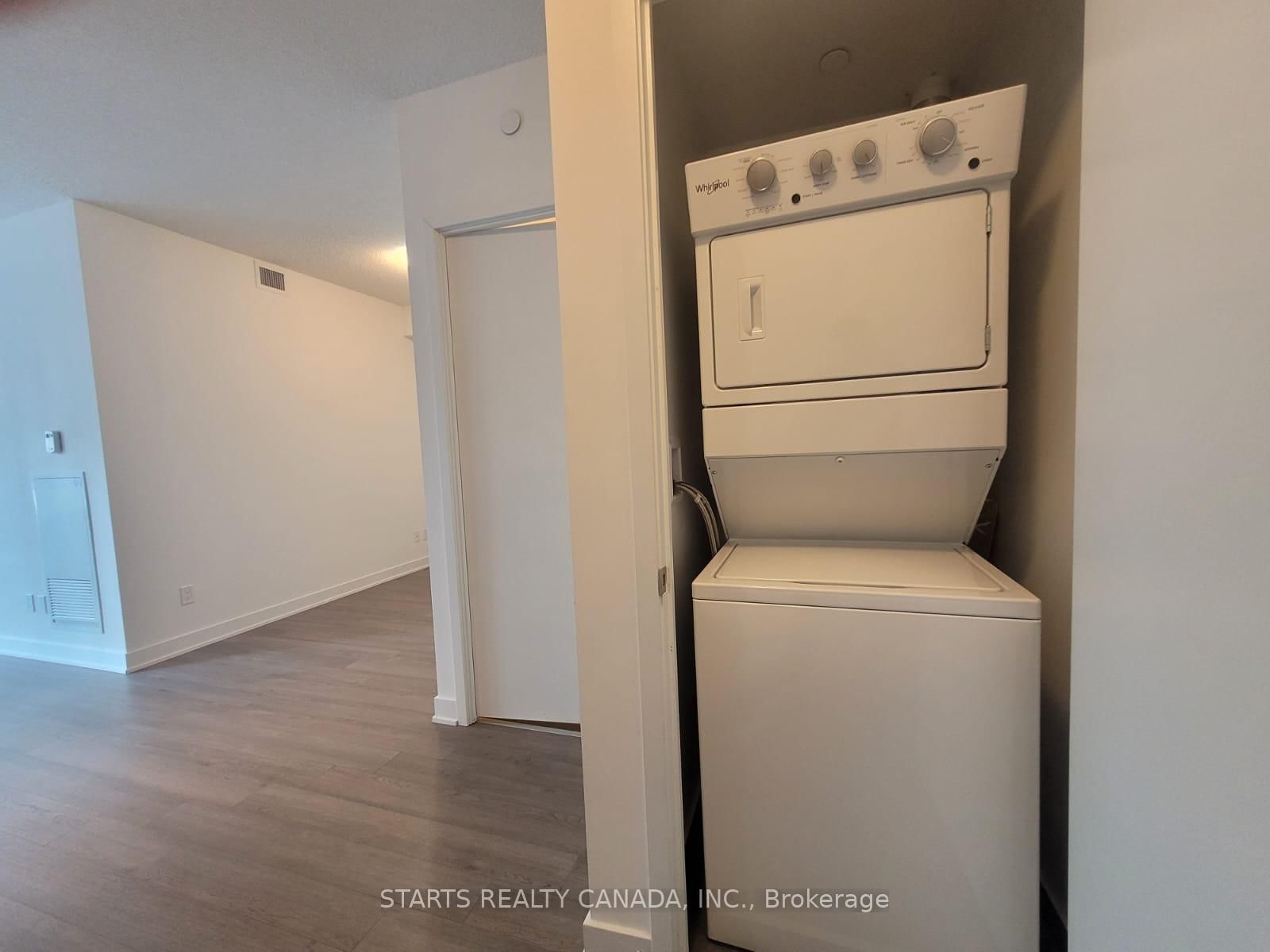 5180 Yonge Street, Unit 710 - Photo 8