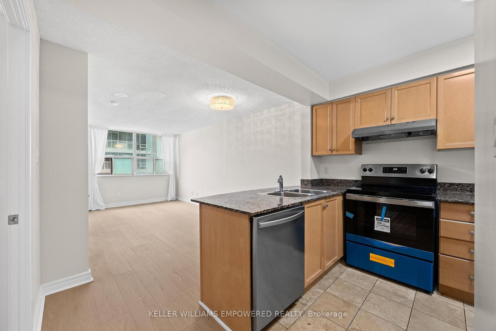 Condo for sale at 367-313 Richmond Street, Toronto, Ontario, M5A 4S7 - Moss Park - MLS: C13022776