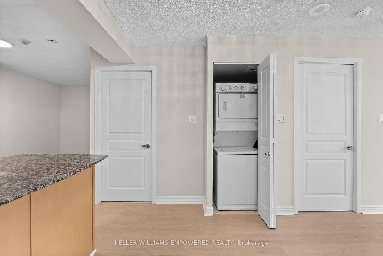 Condo for sale at 367-313 Richmond Street, Toronto, Ontario, M5A 4S7 - Moss Park - MLS: C13022776