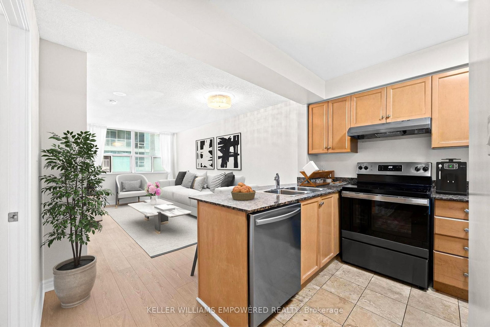 Condo for sale at 367-313 Richmond Street, Toronto, Ontario, M5A 4S7 - Moss Park - MLS: C13022776