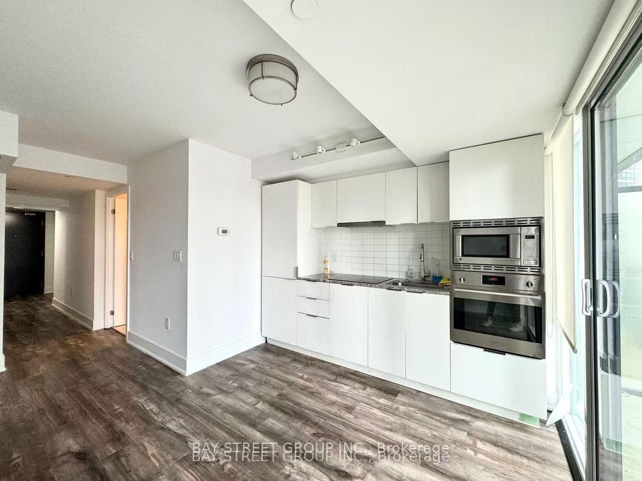 955 Bay Street, Unit 1203 - Photo 8