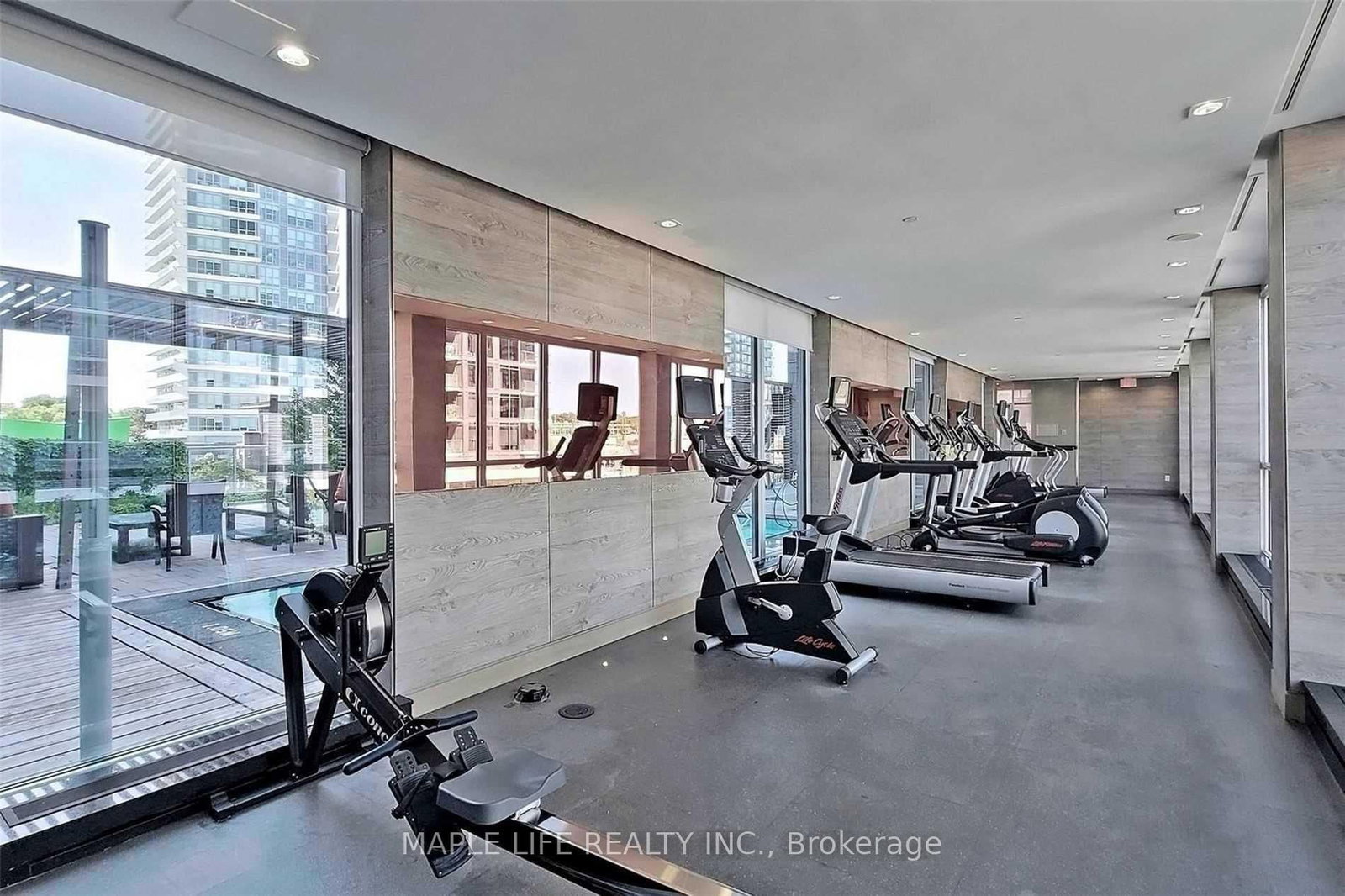 121 Mcmahon Drive, Unit 2502 - Photo 3