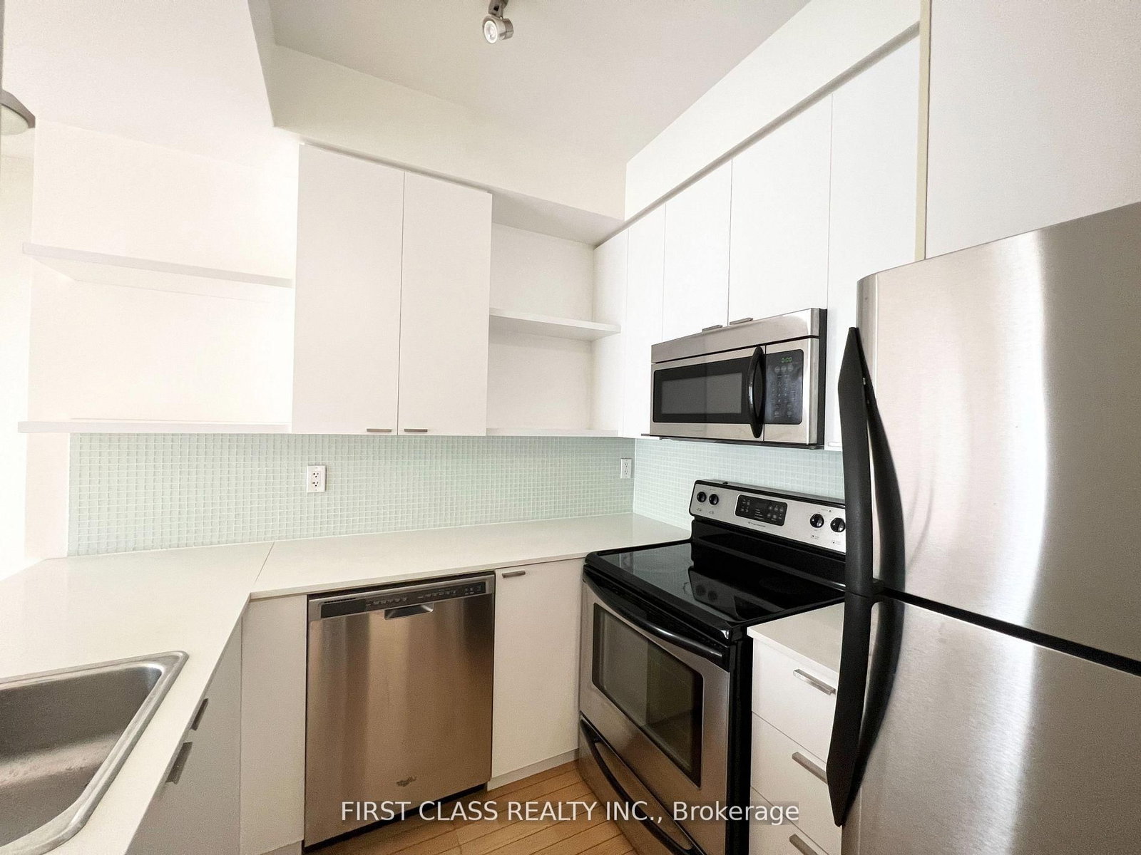35 Hayden Street, Unit 1410 - Photo 5