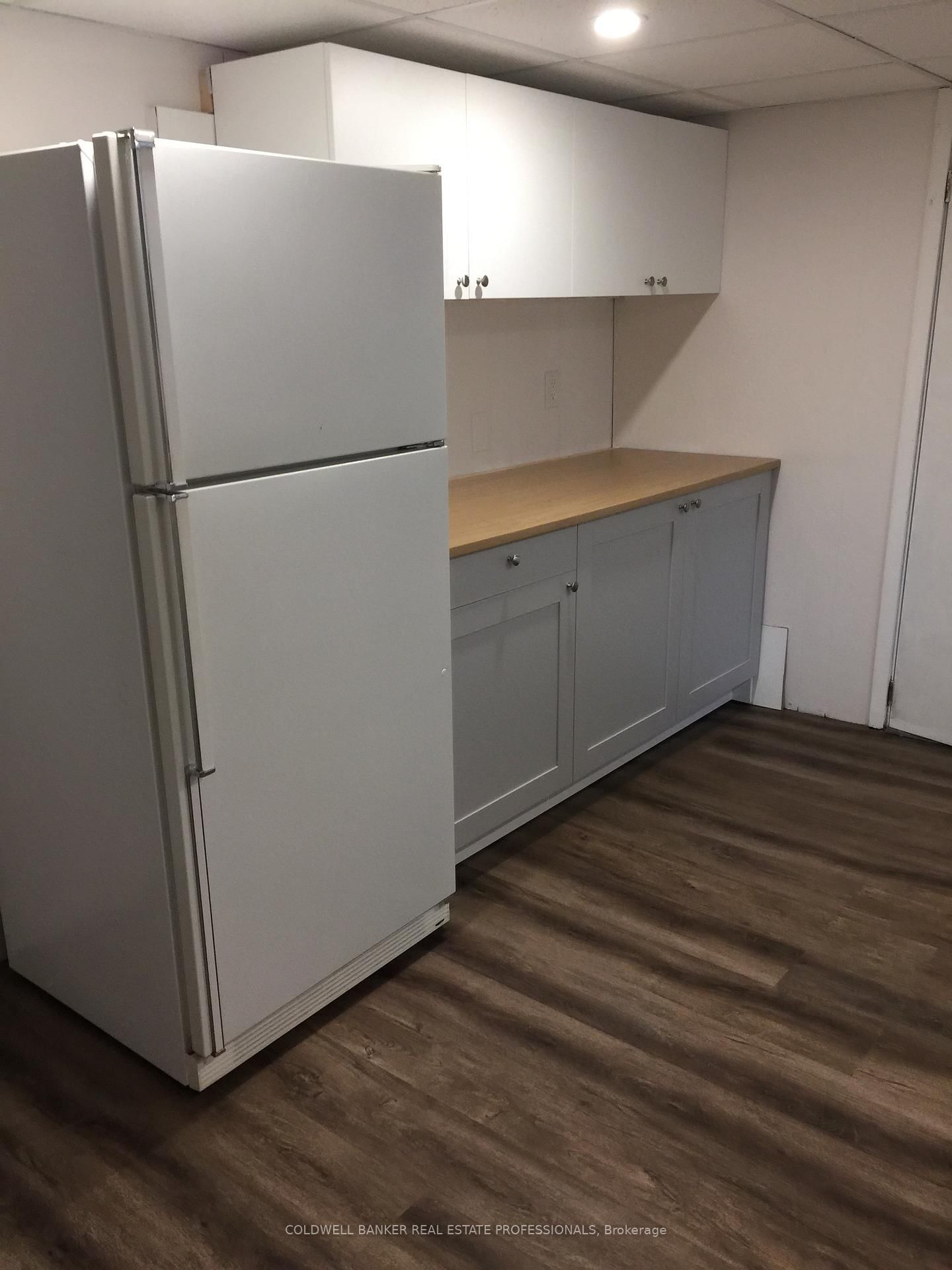 182 Florence Avenue - Photo 12