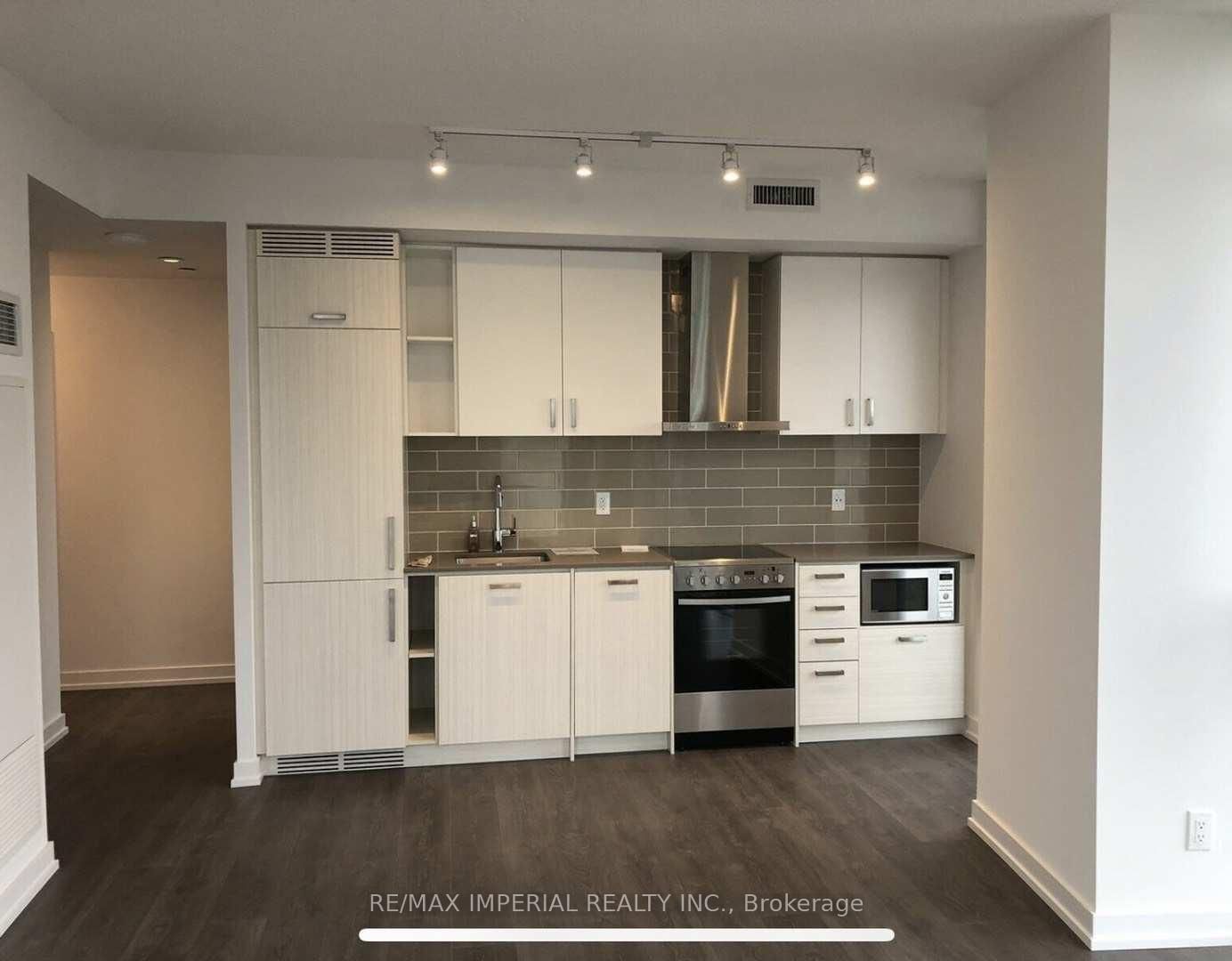 125 Redpath Avenue, Unit 914 - Photo 5