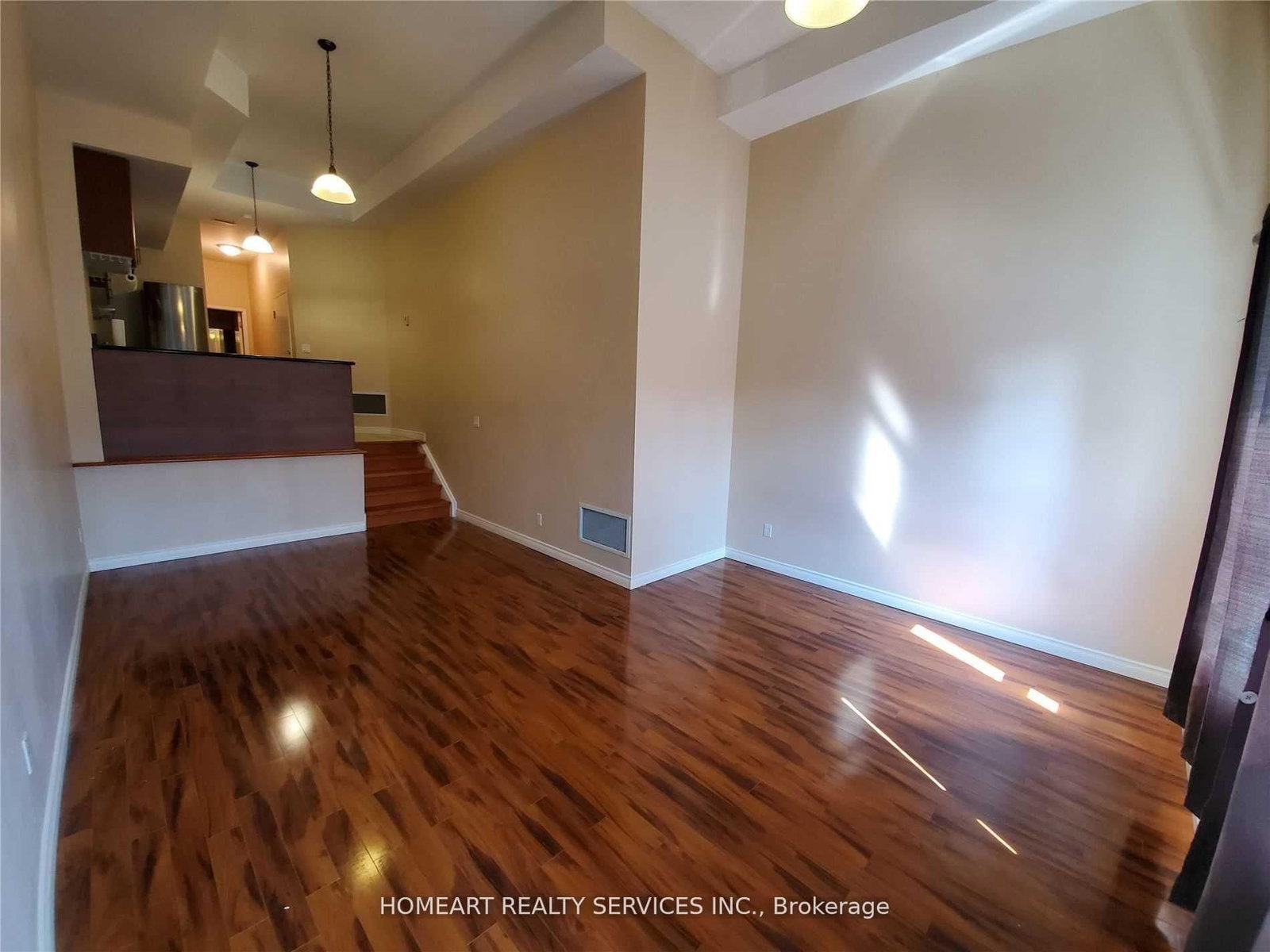 781 Queen Street W - Photo 12