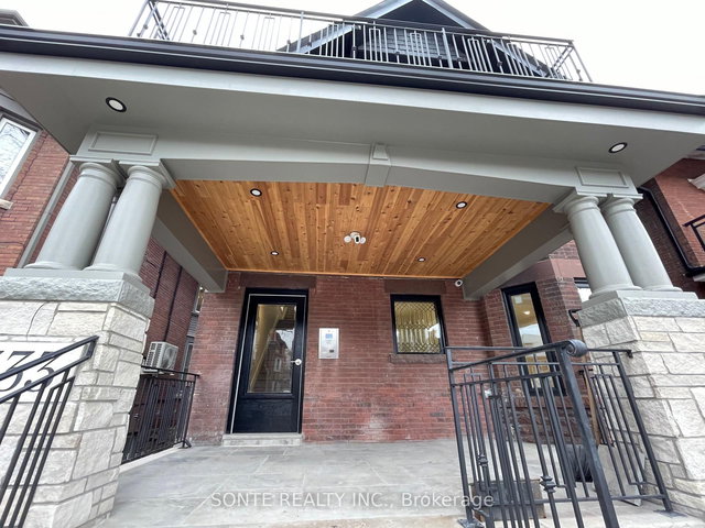 #201 - 333 Palmerston Boulevard