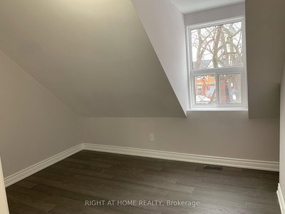 57 Brunswick Avenue, Toronto, Ontario image-0-4