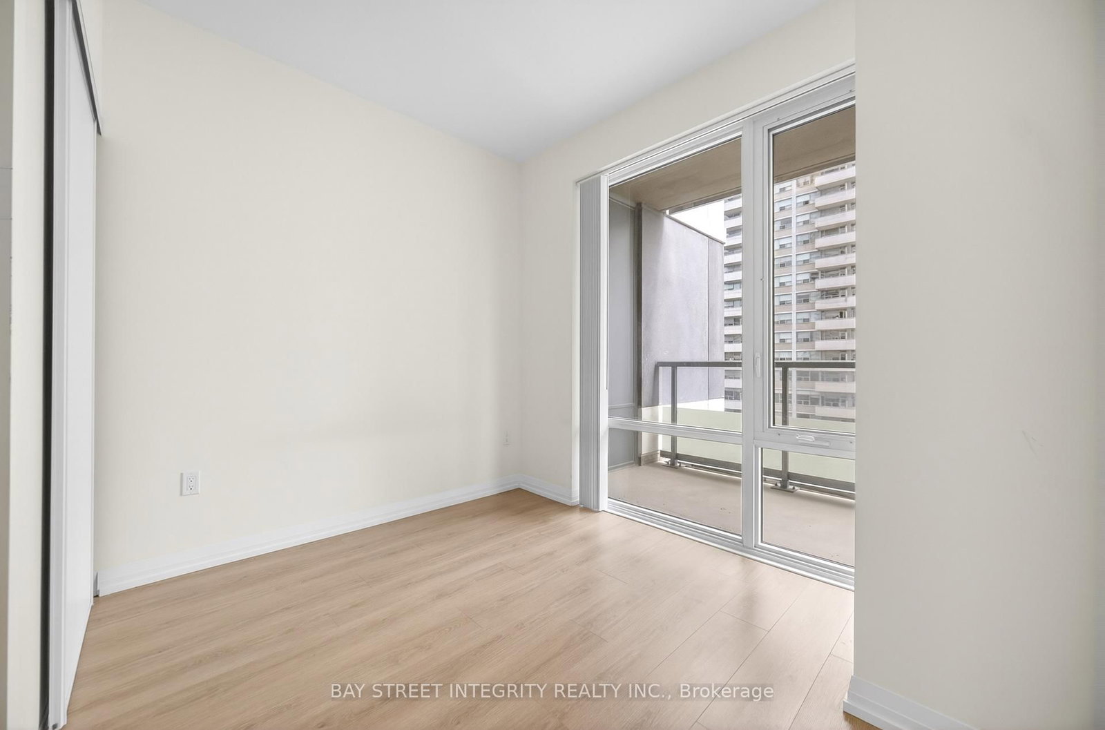 Condo for sale at 1720-50 Dunfield Avenue, Toronto, Ontario, M4S 0E4 - Mount Pleasant West - MLS: C13023176